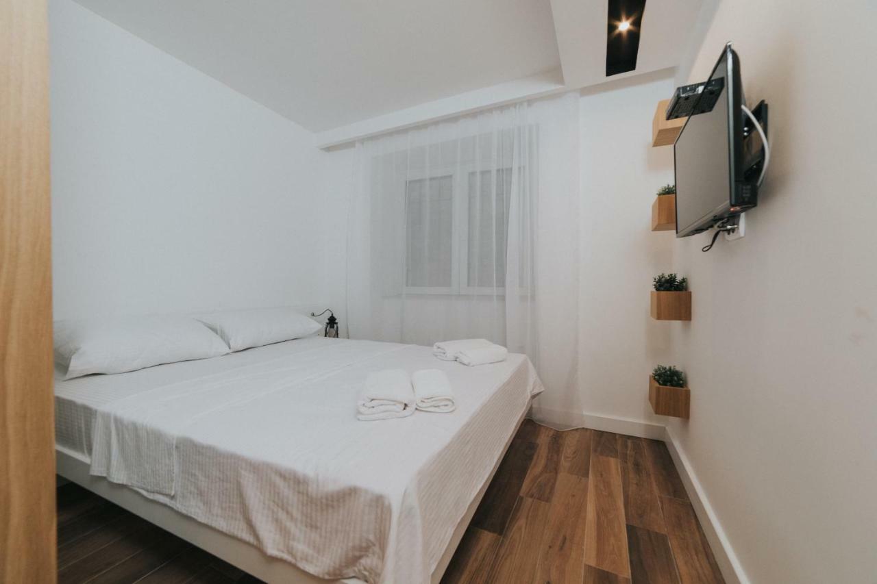 Apartments Trifunovic Old Town Budva Eksteriør billede